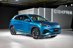 Byd Atto 3 Front Right Three Quarter